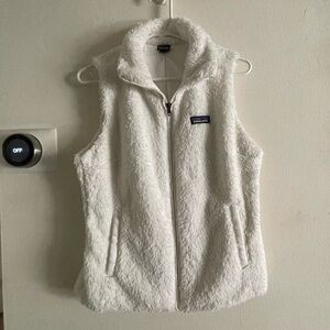 Patagonia white vest size medium